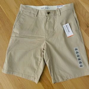 COPY - Old Navy/NWT/ultimate slim built in flex shorts/$18/sz32